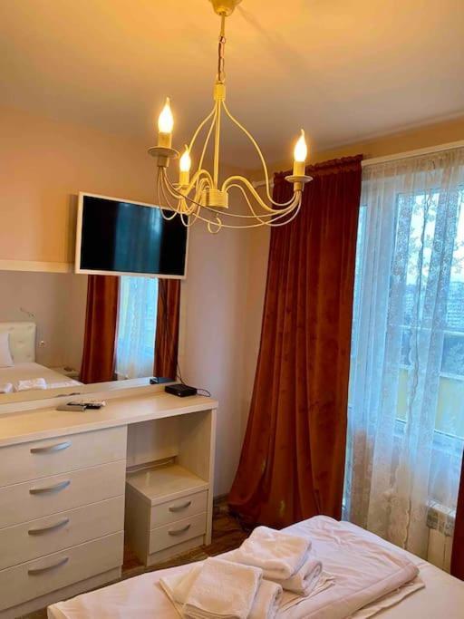 Stylish Magenta Apartment - Terrace & Free Parking Sofia Exterior foto