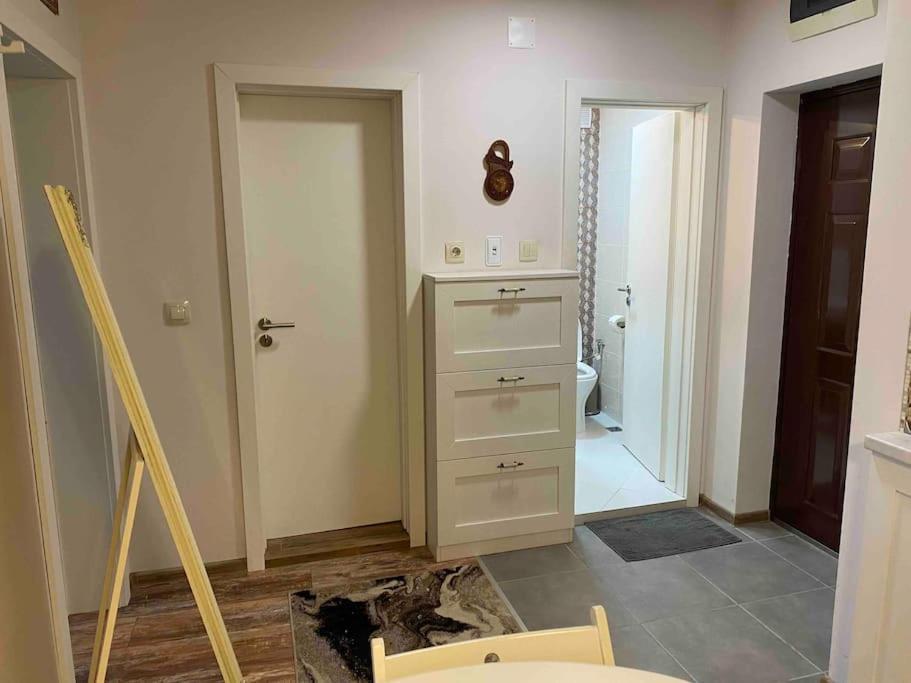 Stylish Magenta Apartment - Terrace & Free Parking Sofia Exterior foto